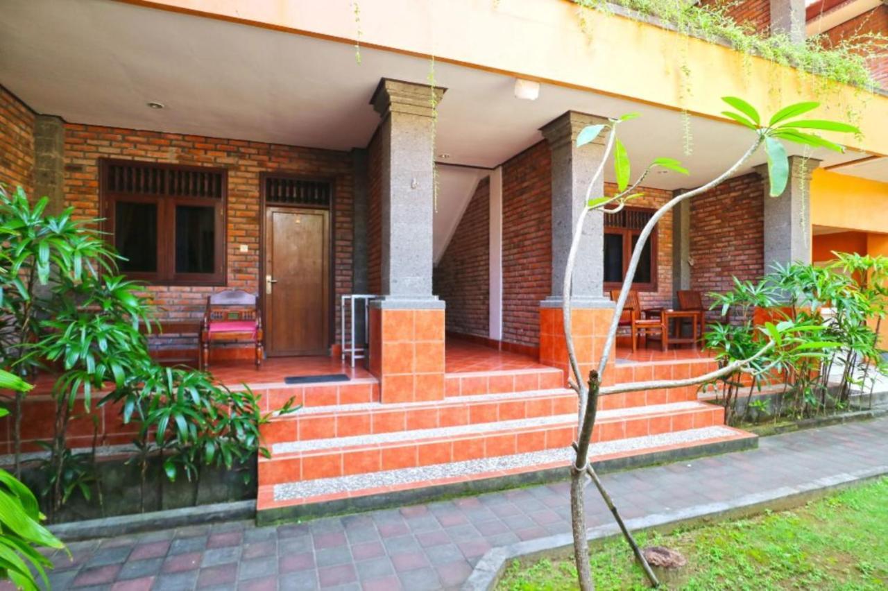 Kedin'S Inn Dempasar Exterior foto